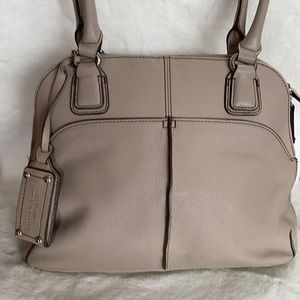 Tignanello People Leather Dove Gray Shoulder VGUC